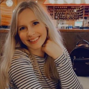 Meet your Posher, Jacquelynn